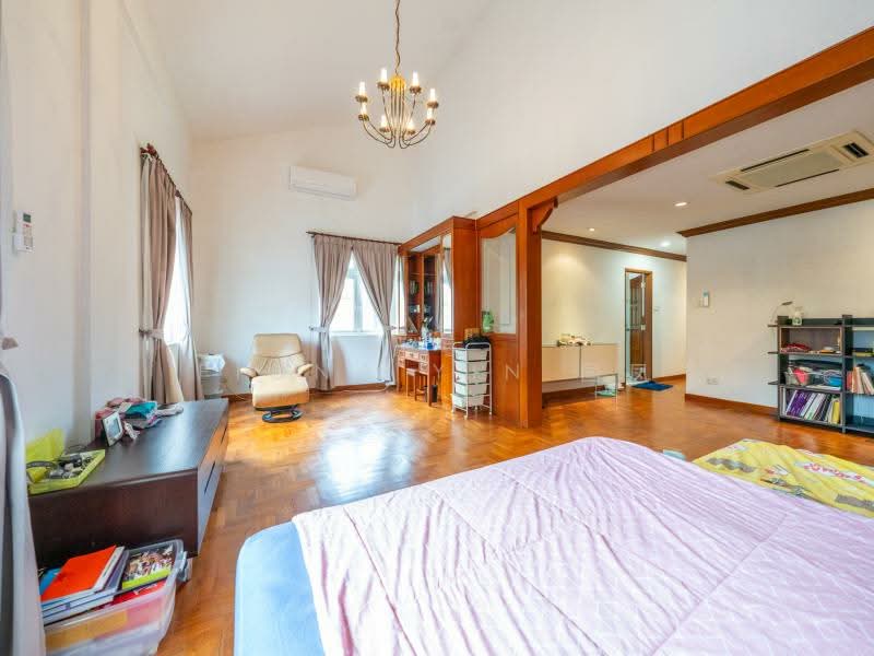 ⭐️Goldhill⭐️1km ACS & SCGS⭐️Detachable⭐️Fiona 国凤 8218☎️5108, Goldhill Avenue, Goldhill Rise, Goldhill Drive, Goldhill View, Goldhill Place, Barker Road, Newton / Novena, 5 Bedrooms, 6,000 sqft, Semi-Detached House For Sale, by Fiona Yin 国凤, 500175256 - Bedroom - PropertyGuru.com.sg