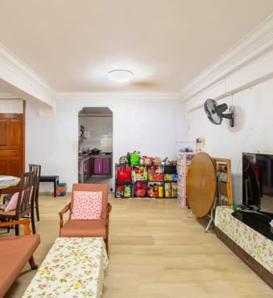 371 Tampines Street 34, 371 Tampines Street 34, 4 Bedrooms, 1,324 sqft, HDB Flat For Sale, by Li Ming, 500175259 - Living Room - PropertyGuru.com.sg