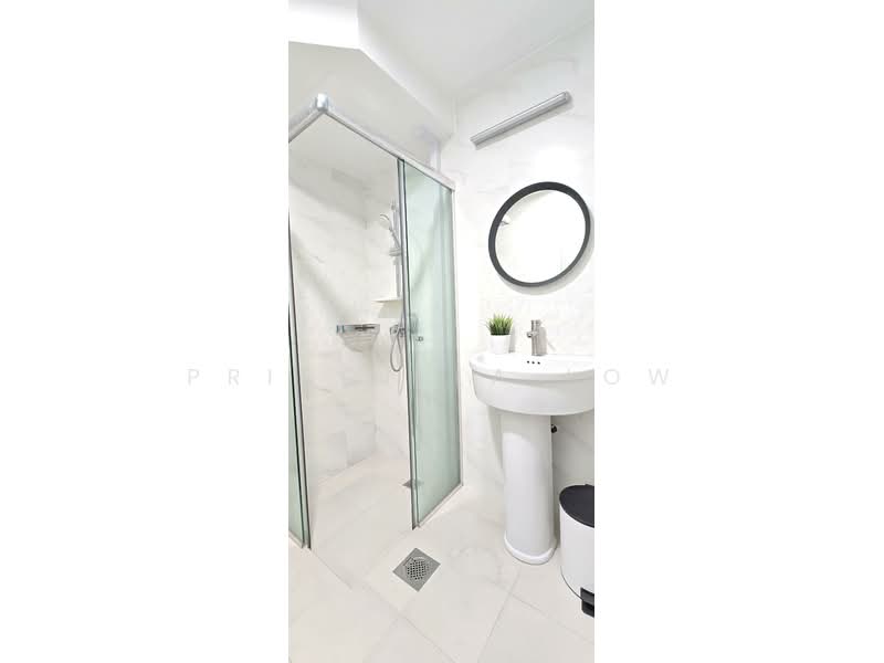 Westcove Condo, 10 West Coast Crescent, Room Rental, 100 sqft, Condominium For Rent, by Priscilla Low, 500175275 - Bathroom - PropertyGuru.com.sg
