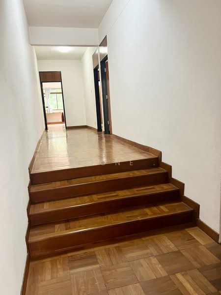 Island View, , 4 Bedrooms, 3,100 sqft, Condominium For Sale, by Theone ., 500175289 - Corridor - PropertyGuru.com.sg