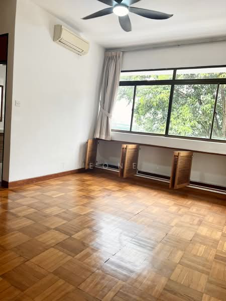 Island View, , 4 Bedrooms, 3,100 sqft, Condominium For Sale, by Theone ., 500175289 - Living Room - PropertyGuru.com.sg