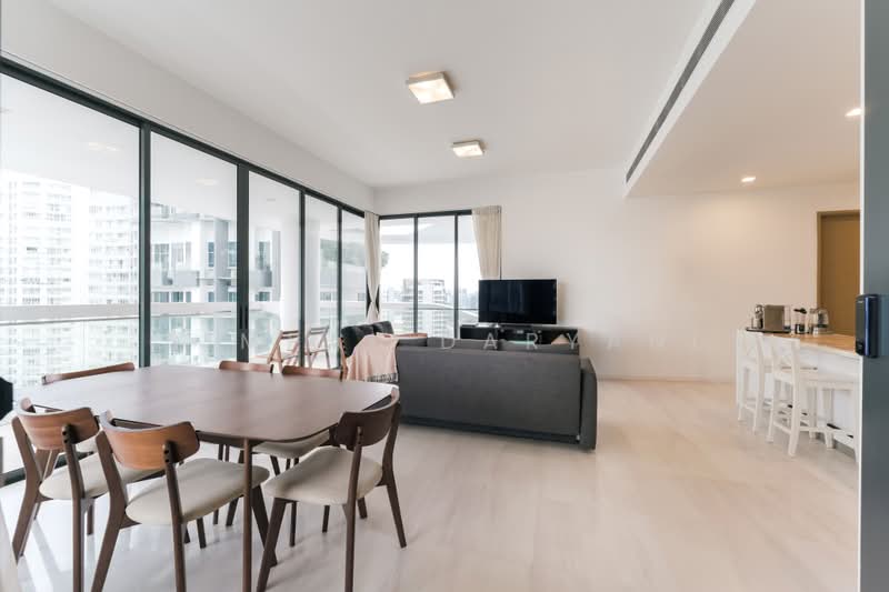 Skyline 360, 70 St Thomas Walk, 4 Bedrooms, 2,131 sqft, Condominium For Rent, by Dimpal Daryani, 500175292 - Living Room - PropertyGuru.com.sg
