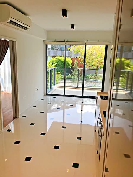 Sophia Hills, 11 Mount Sophia, 2 Bedrooms, 700 sqft, Condominium For Sale, by Charles Tan, 500175296 - Balcony - PropertyGuru.com.sg