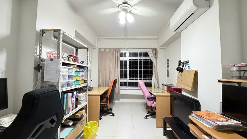 842C Tampines Street 82, 842C Tampines Street 82, 4 Bedrooms, 1,420 sqft, HDB Flat For Sale, by James Yeo, 500175308 - Study - PropertyGuru.com.sg