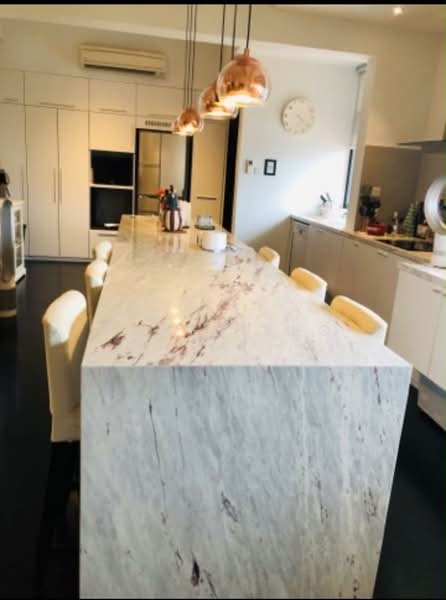 Grande Vista, 4 Cactus Drive, 3 Bedrooms, 2,024 sqft, Condominium For Rent, by James Yeo, 500175319 - Kitchen - PropertyGuru.com.sg