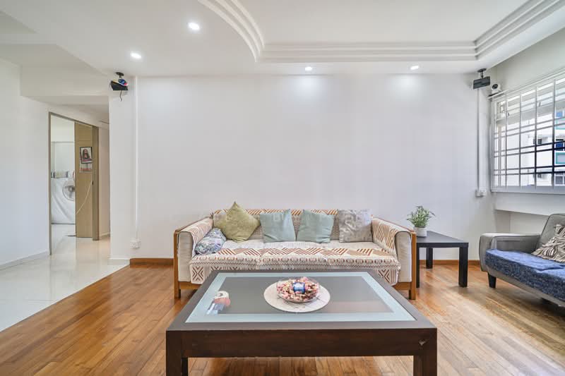 706 Pasir Ris Drive 10, 706 Pasir Ris Drive 10, 3 Bedrooms, 1,356 sqft, HDB Flat For Sale, by Caleb Peh, 500175320 - Living Room - PropertyGuru.com.sg
