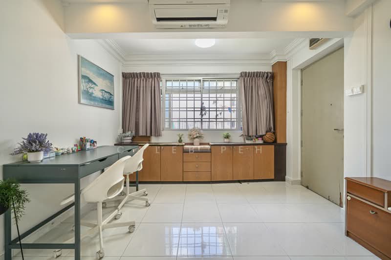 706 Pasir Ris Drive 10, 706 Pasir Ris Drive 10, 3 Bedrooms, 1,356 sqft, HDB Flat For Sale, by Caleb Peh, 500175320 - Entrance Foyer - PropertyGuru.com.sg