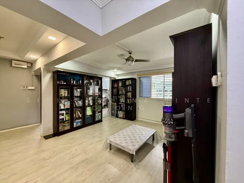 605 Bedok Reservoir Road, 605 Bedok Reservoir Road, 3 Bedrooms, 1,302 sqft, HDB Flat For Sale, by Siti Nurjana Binte Oyong, 500175321 - Living Room - PropertyGuru.com.sg