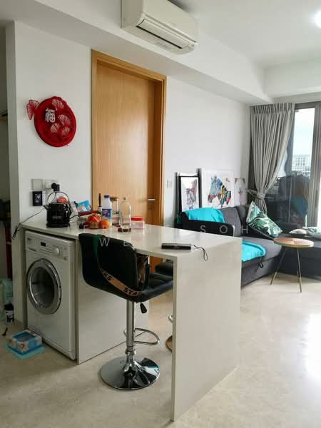 6 Derbyshire, 6 Derbyshire Road, 1 Bedroom, 517 sqft, Condominium For Sale, by Jerome Soh Wei Jie, 500175326 - Living Room - PropertyGuru.com.sg