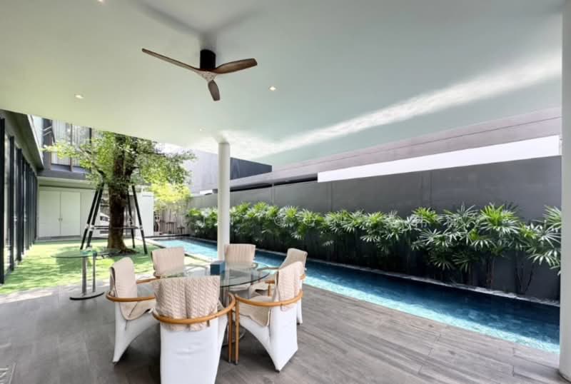 🔥 RARE WIDE-PLOT GCB • Gallop • Cluny, near Botanic Gardens 🔥, , 10+ Bedrooms, 3,500 sqft, Good Class Bungalow For Sale, by Martin Goh 吴伟楠, 500175328 - Exterior - PropertyGuru.com.sg