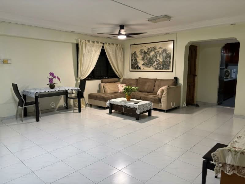 676A Choa Chu Kang Crescent, 676A Choa Chu Kang Crescent, Room Rental, 120 sqft, HDB Flat For Rent, by Gary H S Chua, 500175343 - Living Room - PropertyGuru.com.sg