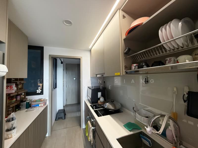 The Woodleigh Residences, 33 Bidadari Park Drive, 4 Bedrooms, 1,270 sqft, Apartment For Sale, by Eric Tan Siang Quee, 500175346 - Kitchen - PropertyGuru.com.sg