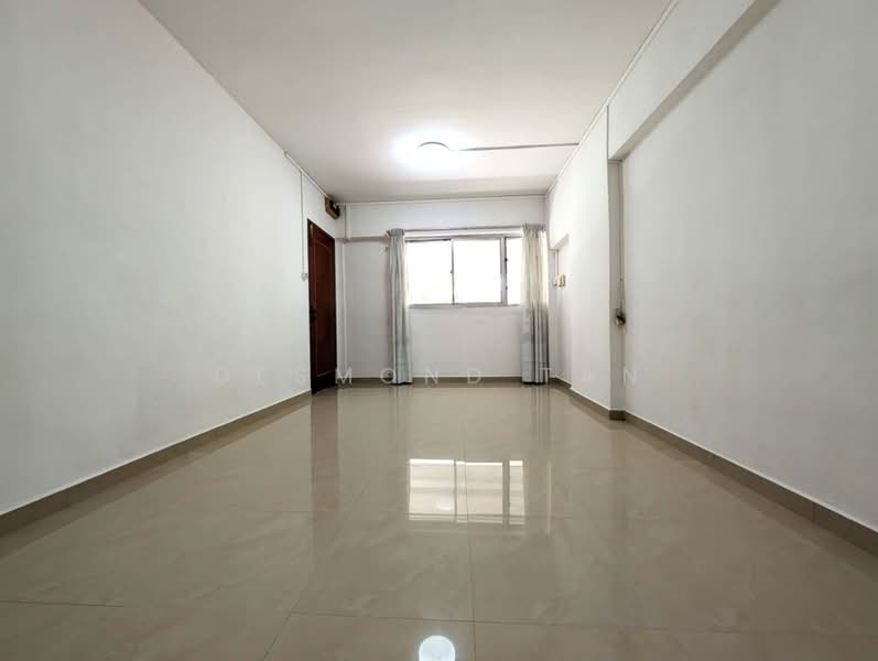 250 Tampines Street 21, 250 Tampines Street 21, 2 Bedrooms, 796 sqft, HDB Flat For Sale, by Desmond Tan, 500175348 - Interior - PropertyGuru.com.sg