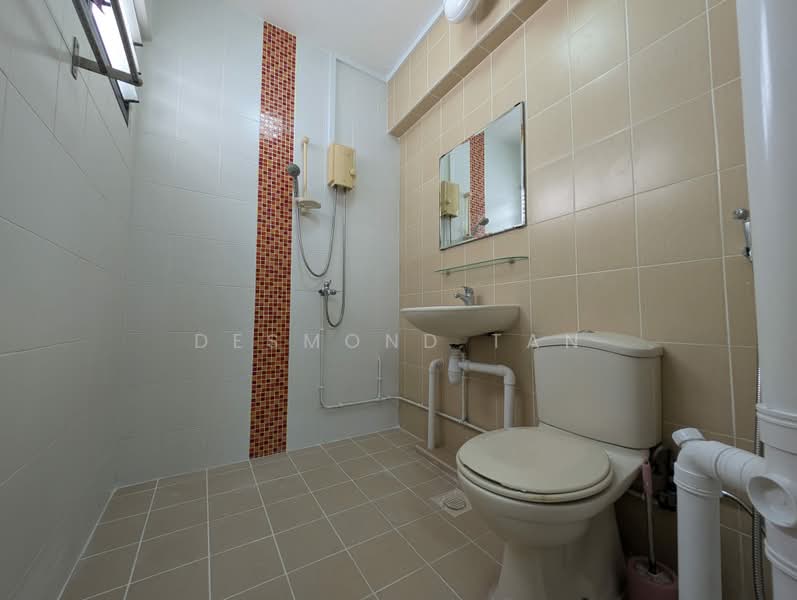 250 Tampines Street 21, 250 Tampines Street 21, 2 Bedrooms, 796 sqft, HDB Flat For Sale, by Desmond Tan, 500175348 - PropertyGuru.com.sg