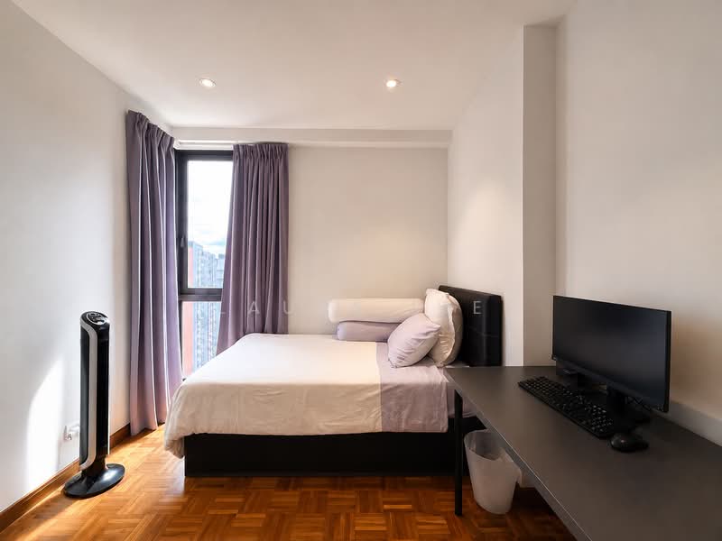 Seasons View, 7 Pemimpin Drive, 3 Bedrooms, 1,141 sqft, Condominium For Sale, by Laura Lee, 500175355 - Bedroom - PropertyGuru.com.sg