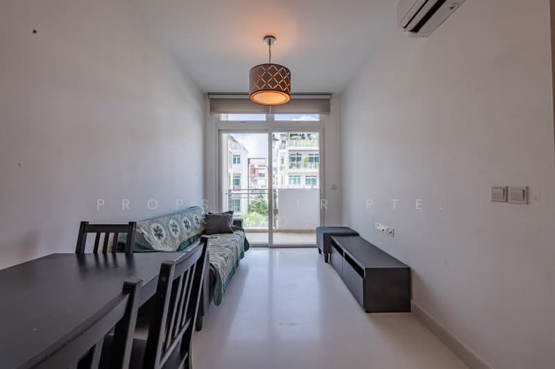 Parc Rosewood, 81 Rosewood Drive, 2 Bedrooms, 603 sqft, Condominium For Sale, by Gina Tow, 500175361 - Living Room - PropertyGuru.com.sg