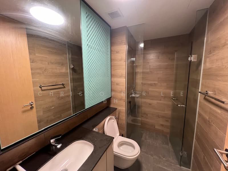 The Tre Ver, 68 Potong Pasir Avenue 1, 2 Bedrooms, 700 sqft, Condominium For Sale, by Christopher Lee BH, 500175371 - Bathroom - PropertyGuru.com.sg