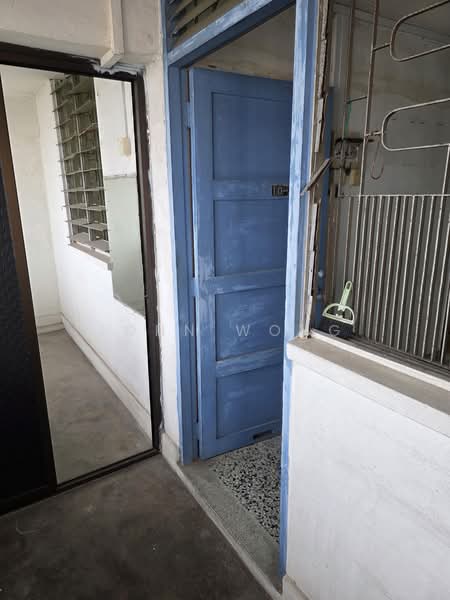 62 Circuit Road, 62 Circuit Road, 2 Bedrooms, 721 sqft, HDB Flat For Sale, by John Wong, 500175380 - Entrance - PropertyGuru.com.sg