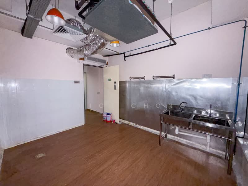 WIS @ Changi, 116 Changi Road, 205 sqft, Food & Beverage For Rent, by Eunice Chong, 500175381 - Kitchen - CommercialGuru.com.sg