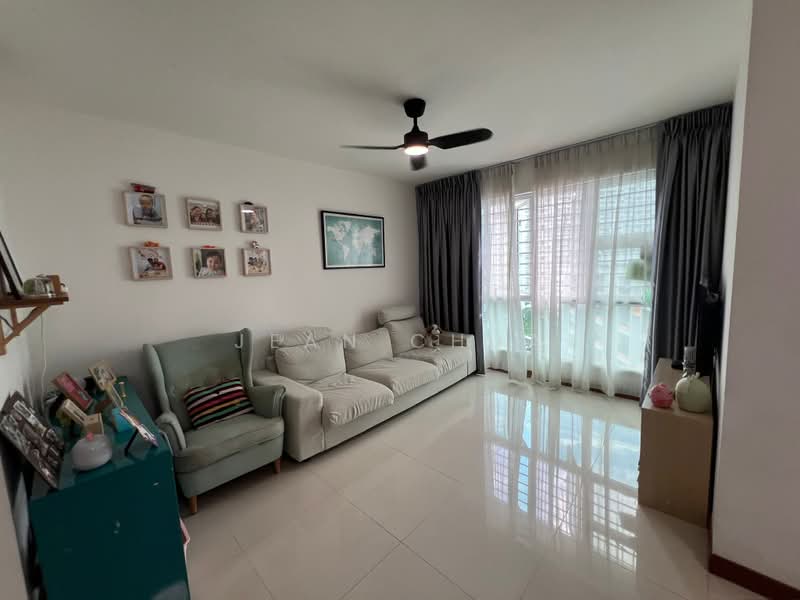 113C McNair Towers, 113C Mcnair Road, 3 Bedrooms, 1,001 sqft, HDB Flat For Sale, by Jean Chua, 500175388 - Living Room - PropertyGuru.com.sg