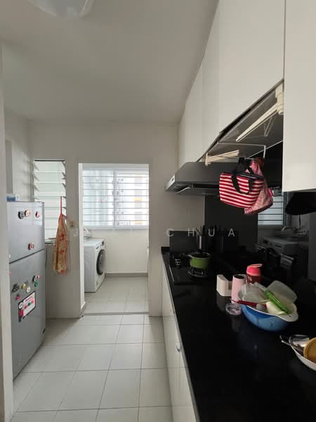 113C McNair Towers, 113C Mcnair Road, 3 Bedrooms, 1,001 sqft, HDB Flat For Sale, by Jean Chua, 500175388 - Kitchen - PropertyGuru.com.sg