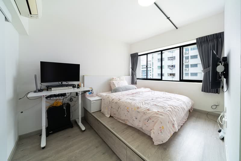 461 Jurong West Street 41, 461 Jurong West Street 41, 3 Bedrooms, 1,302 sqft, HDB Flat For Sale, by Jun Hui Quah, 500175405 - Bedroom - PropertyGuru.com.sg