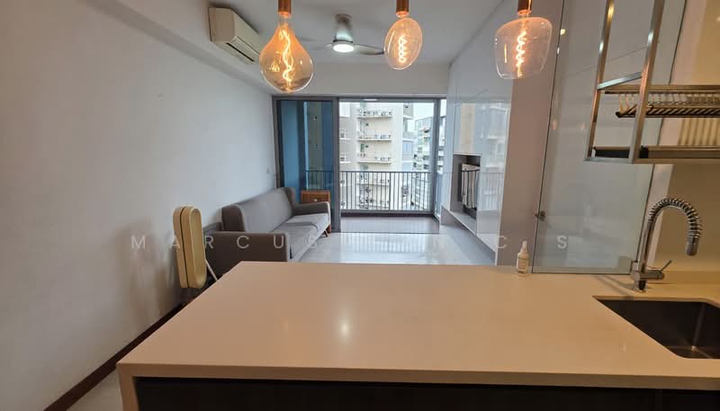 Seastrand, 17 Pasir Ris Link, 1 Bedroom, 581 sqft, Condominium For Sale, by Marcus Tan C S, 500175438 - Living Room - PropertyGuru.com.sg