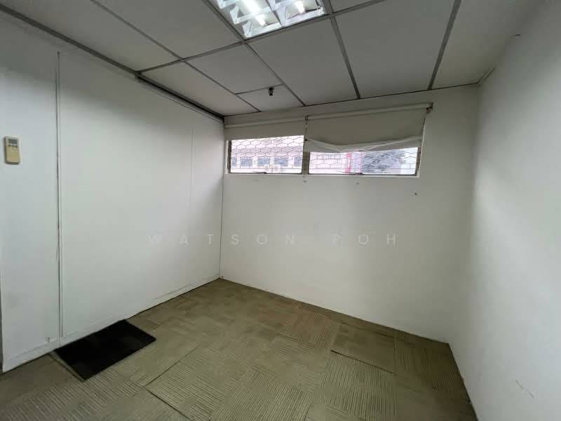 ICB Shopping Centre, 8 Yio Chu Kang Road, 538 sqft, Other Retail For Rent, by Watson Poh, 500175455 - Interior - CommercialGuru.com.sg