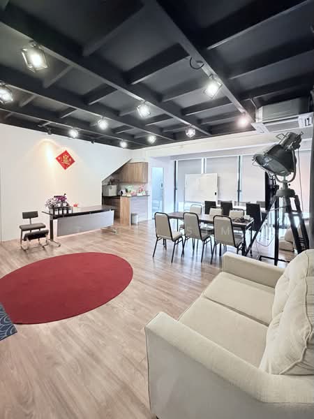 Oxley BizHub, 65 Ubi Road 1, 1,561 sqft, Light Industrial (B1) For Sale, by Tobio Sim, 500175466 - Living Room - CommercialGuru.com.sg