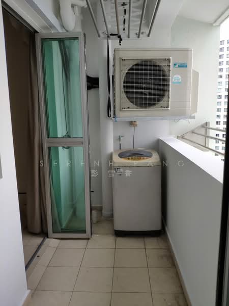 421 Clementi Avenue 1, 421 Clementi Avenue 1, Room Rental, 90 sqft, HDB Flat For Rent, by Serene Pang 彭雪香, 500175470 - Balcony - PropertyGuru.com.sg