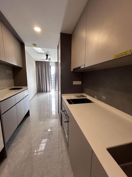 Sengkang Grand Residences, 74 Compassvale Bow, 1 Bedroom, 474 sqft, Condominium For Rent, by Sugiany Tan, 500175484 - Kitchen - PropertyGuru.com.sg