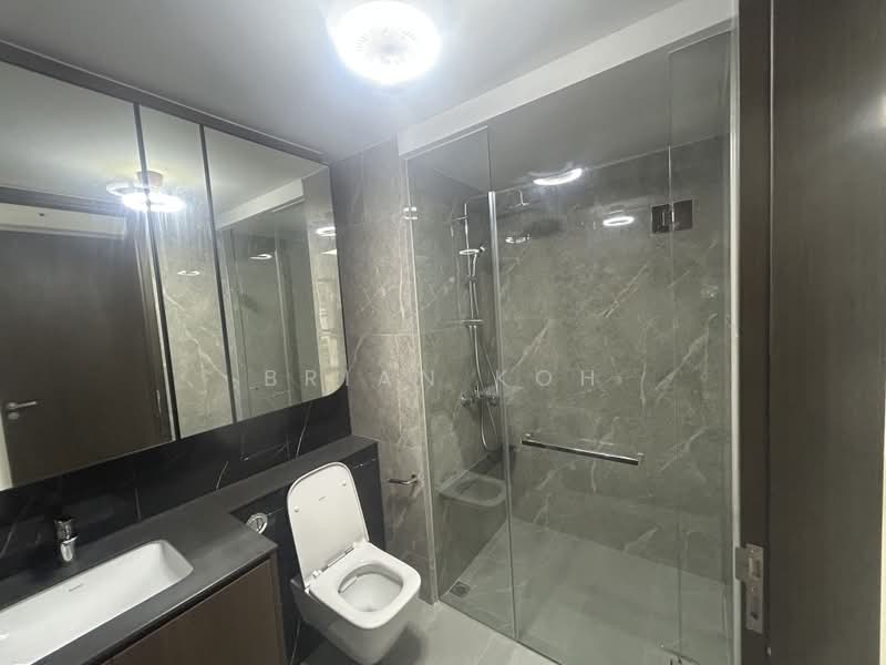 The Watergardens at Canberra, 31 Canberra Drive, 3 Bedrooms, 904 sqft, Condominium For Rent, by Brian Koh, 500175491 - Bathroom - PropertyGuru.com.sg