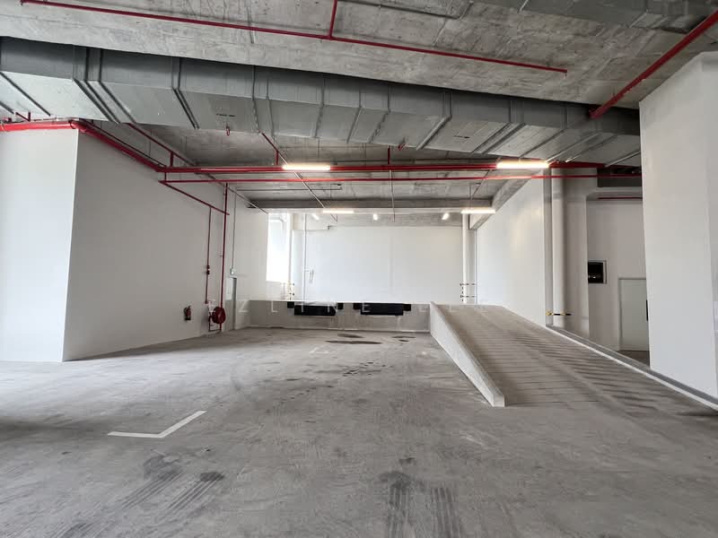 Polaris @ Woodlands, 101 Woodlands Avenue 12, 2,196 sqft, Factory / Workshop (B2) For Rent, by Ezline Lee, 500175496 - Car Park - CommercialGuru.com.sg