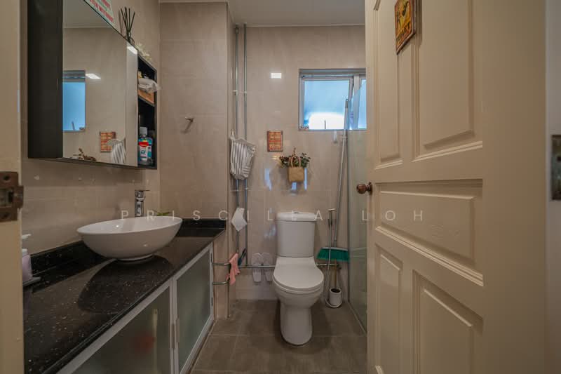 Eastwind Mansions, 102 Joo Chiat Terrace, 3 Bedrooms, 1,302 sqft, Condominium For Sale, by Priscilla Loh, 500175502 - Bathroom - PropertyGuru.com.sg