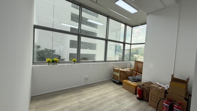 Wcega Tower, 21 Bukit Batok Crescent, 270 sqft, Light Industrial (B1) For Rent, by Laven Loo 吕欣颐, 500175503 - CommercialGuru.com.sg