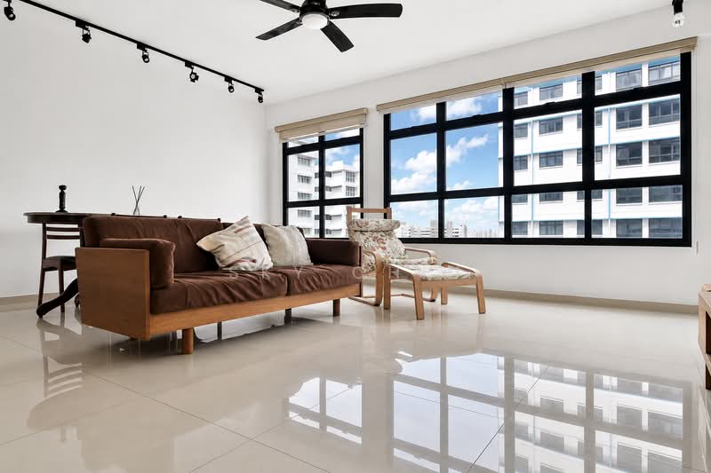 197D Boon Lay Fields, 197D Boon Lay Drive, 3 Bedrooms, 1,216 sqft, HDB Flat For Sale, by Sky Chiu, 500175509 - Living Hall and Suggested Study - PropertyGuru.com.sg