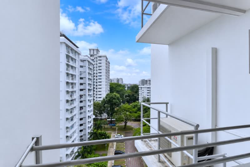 197D Boon Lay Fields, 197D Boon Lay Drive, 3 Bedrooms, 1,216 sqft, HDB Flat For Sale, by Sky Chiu, 500175509 - Service Yard View - PropertyGuru.com.sg