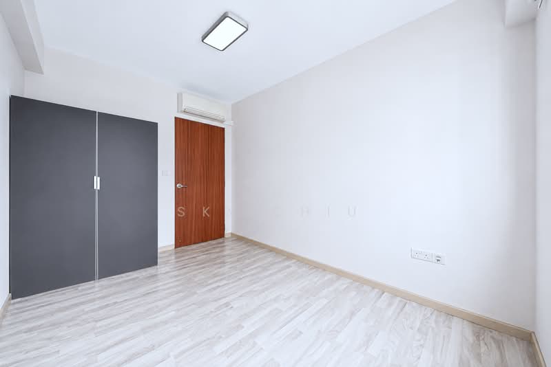 197D Boon Lay Fields, 197D Boon Lay Drive, 3 Bedrooms, 1,216 sqft, HDB Flat For Sale, by Sky Chiu, 500175509 - Bright and Windy Bedroom 3 - PropertyGuru.com.sg