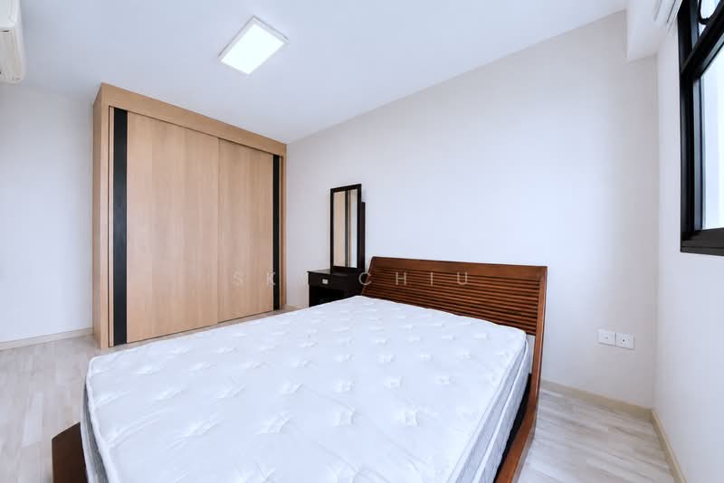 197D Boon Lay Fields, 197D Boon Lay Drive, 3 Bedrooms, 1,216 sqft, HDB Flat For Sale, by Sky Chiu, 500175509 - Bright and Windy Master Bedroom - PropertyGuru.com.sg