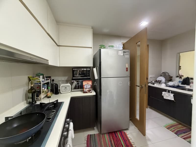 Meadows @ Peirce, 628 Upper Thomson Road, 2 Bedrooms, 1,217 sqft, Condominium For Rent, by Teo Alice, 500175512 - Kitchen - PropertyGuru.com.sg