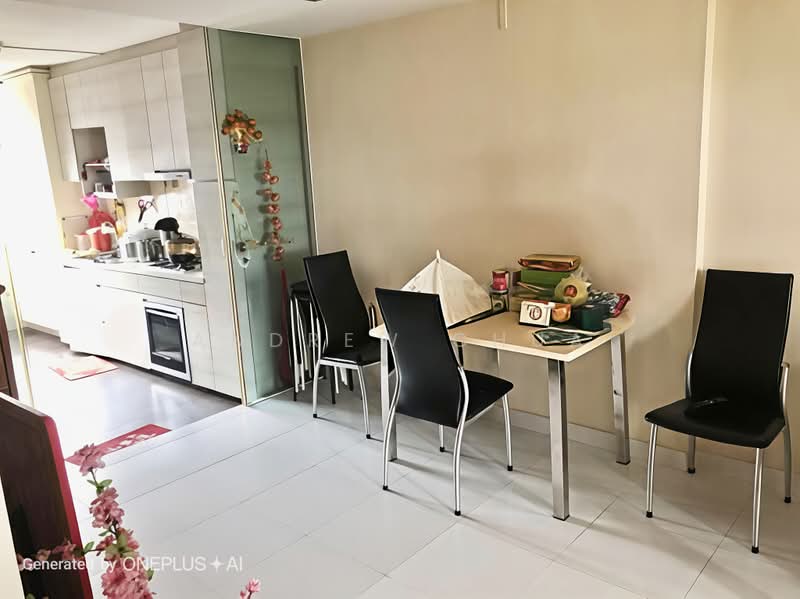 126 Ang Mo Kio Avenue 3, 126 Ang Mo Kio Avenue 3, 2 Bedrooms, 721 sqft, HDB Flat For Sale, by Andrew Chua, 500175518 - Kitchen - PropertyGuru.com.sg