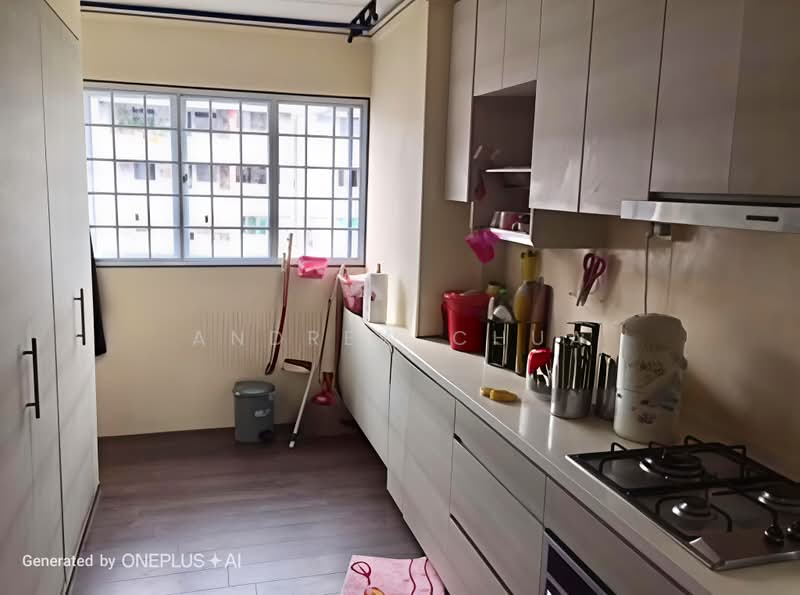 126 Ang Mo Kio Avenue 3, 126 Ang Mo Kio Avenue 3, 2 Bedrooms, 721 sqft, HDB Flat For Sale, by Andrew Chua, 500175518 - Kitchen - PropertyGuru.com.sg