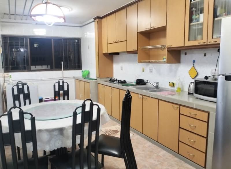 640 Ang Mo Kio Avenue 6, 640 Ang Mo Kio Avenue 6, 2 Bedrooms, 979 sqft, HDB Flat For Rent, by Kelly Sng, 500175525 - Kitchen - PropertyGuru.com.sg