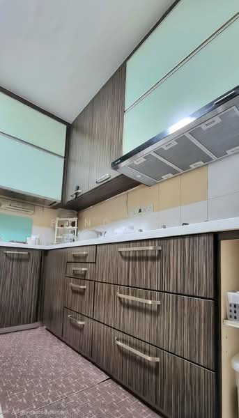 277D Compassvale Link, 277D Compassvale Link, 3 Bedrooms, 990 sqft, HDB Flat For Sale, by Bendy Ho, 500175542 - Kitchen - PropertyGuru.com.sg
