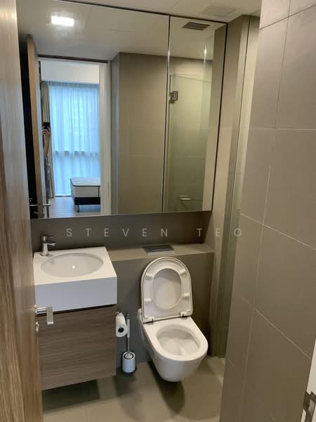 Echelon, 9 Alexandra View, 2 Bedrooms, 732 sqft, Condominium For Sale, by Steven Teo, 500175543 - Bathroom - PropertyGuru.com.sg