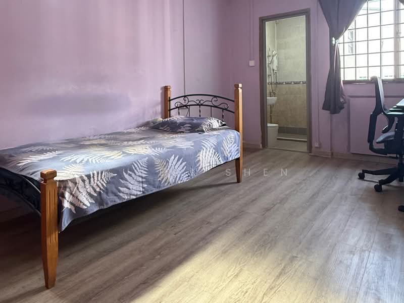 266 Yishun Street 22, 266 Yishun Street 22, 3 Bedrooms, 1,119 sqft, HDB Flat For Sale, by Yuelin Shen, 500175546 - Bedroom - PropertyGuru.com.sg