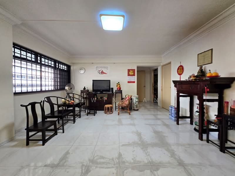 155 Jalan Teck Whye, 155 Jalan Teck Whye, 3 Bedrooms, 1,076 sqft, HDB Flat For Sale, by Edwin Tan, 500175551 - Living Room - PropertyGuru.com.sg