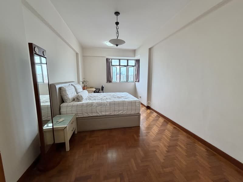 The Springbloom, 145 Serangoon Avenue 3, 2 Bedrooms, 893 sqft, Condominium For Sale, by Ian Teo, 500175556 - Bedroom - PropertyGuru.com.sg