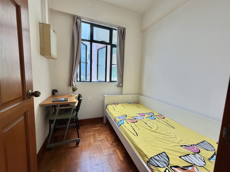 The Springbloom, 145 Serangoon Avenue 3, 2 Bedrooms, 893 sqft, Condominium For Sale, by Ian Teo, 500175556 - Bedroom - PropertyGuru.com.sg