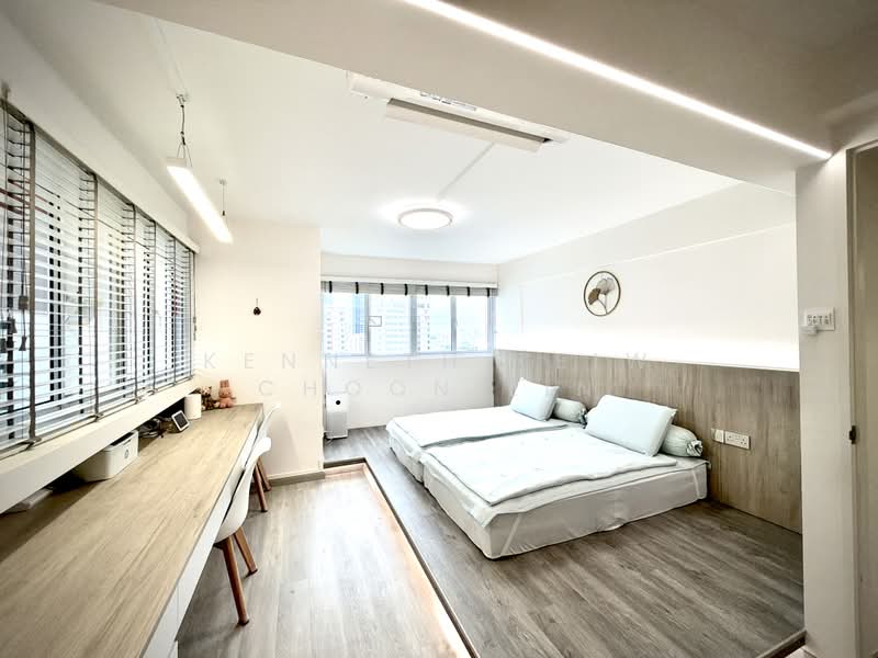 179 Toa Payoh Central, 179 Toa Payoh Central, 2 Bedrooms, 904 sqft, HDB Flat For Sale, by Kenneth Teiw Choon Lin, 500175558 - Bedroom - PropertyGuru.com.sg